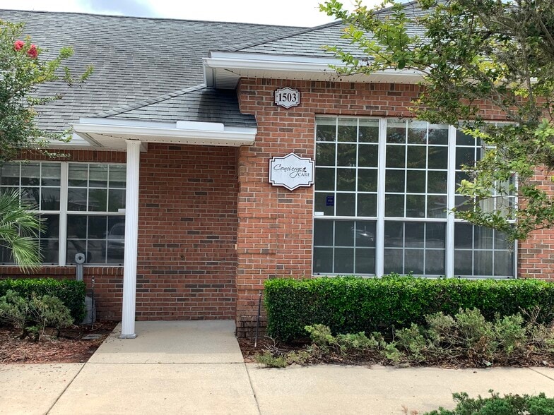 More Photos Of 6817 Southpoint Pky, Jacksonville Medical For Lease