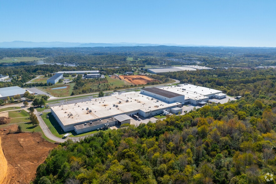 More Photos Of 2121 Holston Bend Dr, Mascot Manufacturing For Lease