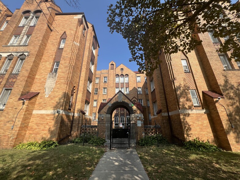 Primary Photo Of 2690 W Boston Blvd, Detroit Apartments For Sale