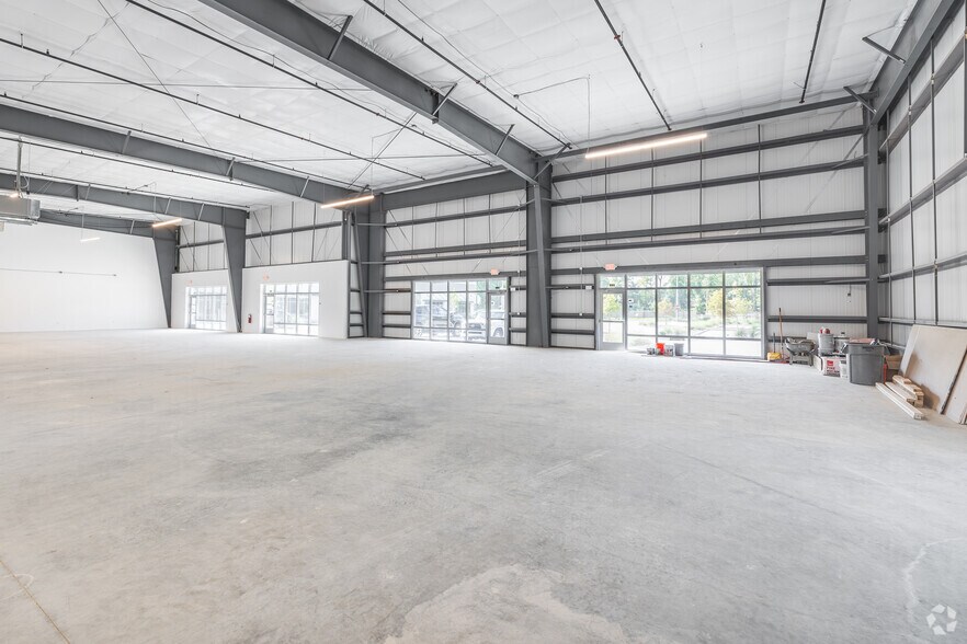 More Photos Of 5301 Indigo Fields Blvd, North Charleston Storefront For Lease