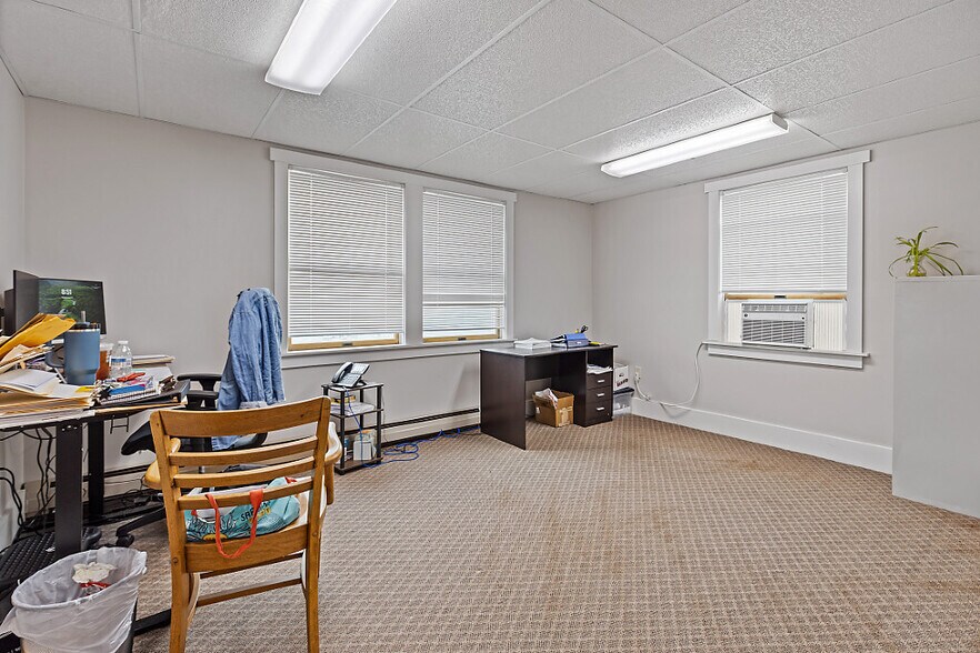 More Photos Of 323 State St, Augusta Office Residential For Sale