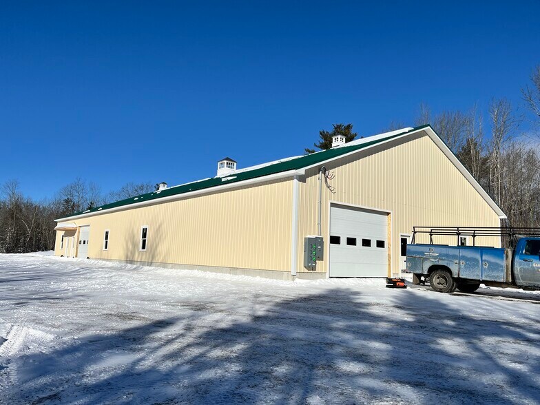 Primary Photo Of 112 Pond Rd, Bowdoinham Warehouse For Lease