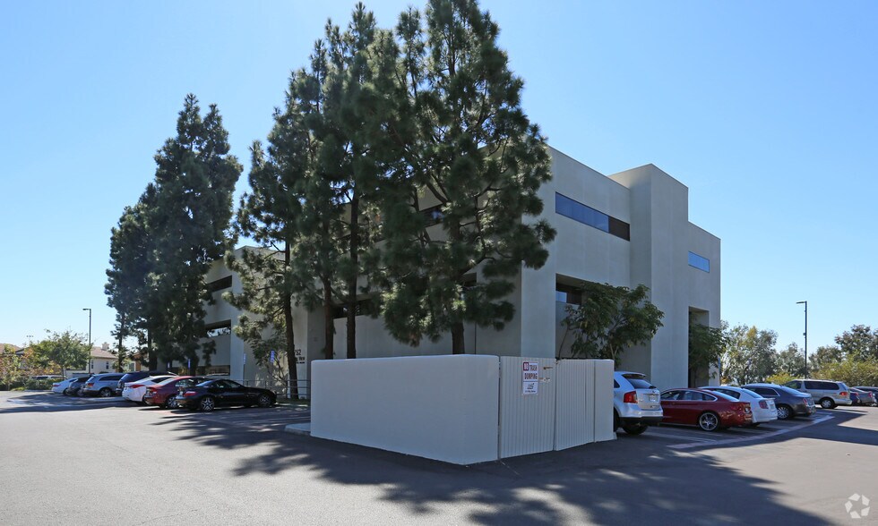 More Photos Of 752 Medical Center Ct, Chula Vista Unknown For Lease