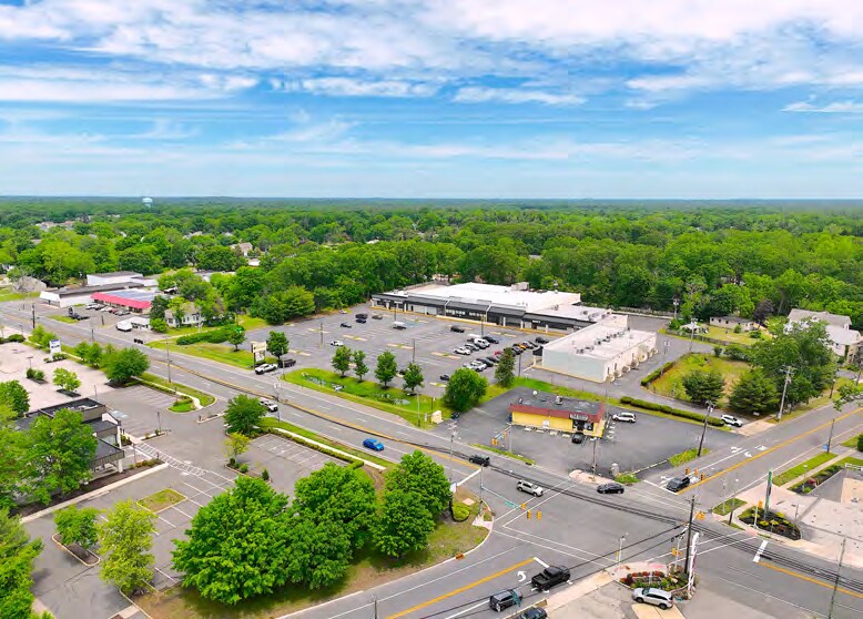 More Photos Of 386 White Horse Pike, Atco Supermarket For Lease