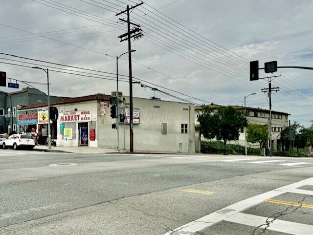 More Photos Of 405 S Boyle Ave, Los Angeles Apartments For Sale