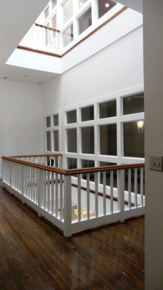 More Photos Of 306 22nd St, Galveston Office For Sale