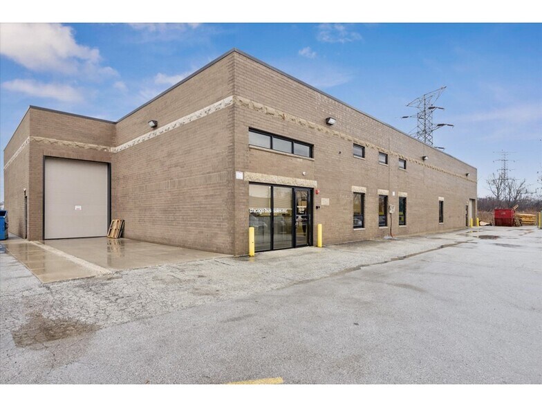 Primary Photo Of 13801 S Kenton Ave, Crestwood Warehouse For Sale
