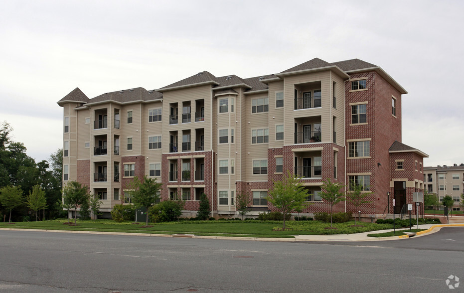 More Photos Of Mooreview Pky @ Loudoun County Pky, Ashburn Unknown For Lease