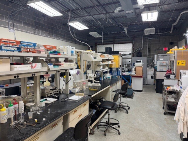 More Photos Of 5 Worthington Access Dr, Maryland Heights Light Distribution For Lease