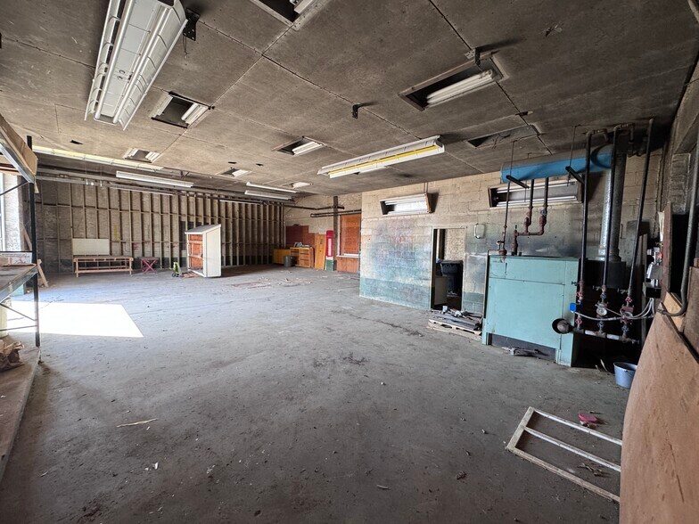 More Photos Of 511 Washington Ave, Detroit Lakes Office For Sale