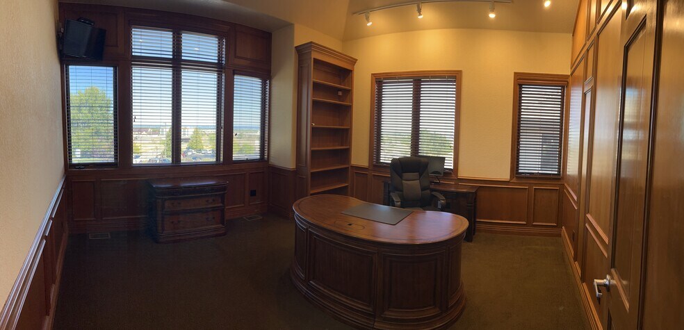 More Photos Of 13984 W Bowles Ave, Littleton Coworking Space