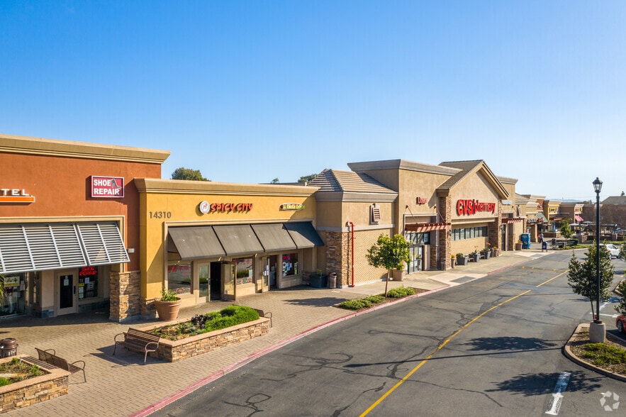 More Photos Of 14200-14450 Culver Dr, Irvine Storefront For Lease