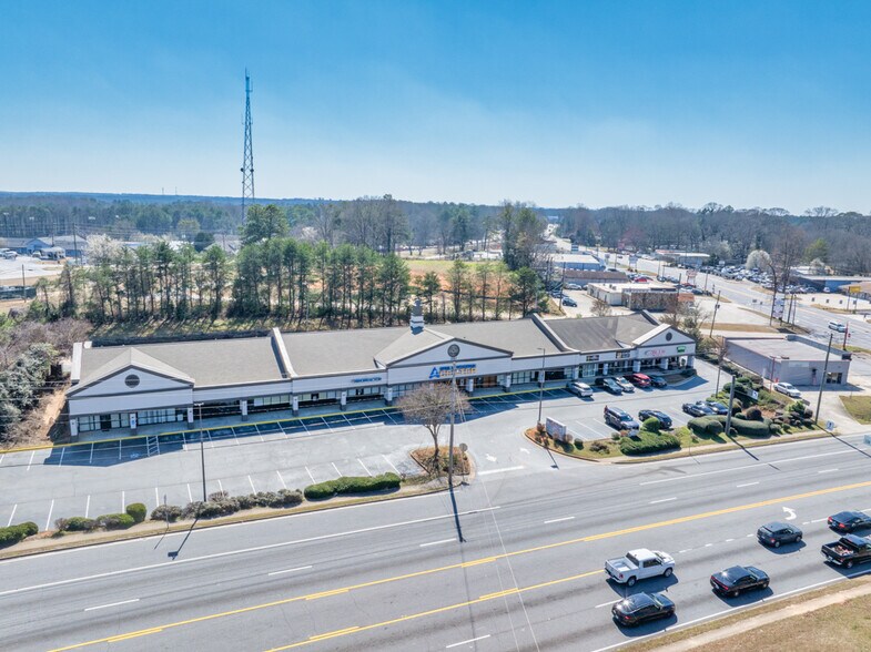 More Photos Of 1287 Highway 138, Jonesboro General Retail For Sale