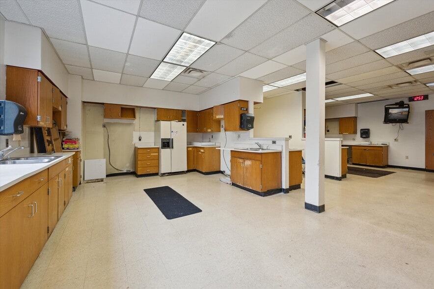 More Photos Of 1200 Orr Ave, Kittanning Schools For Sale