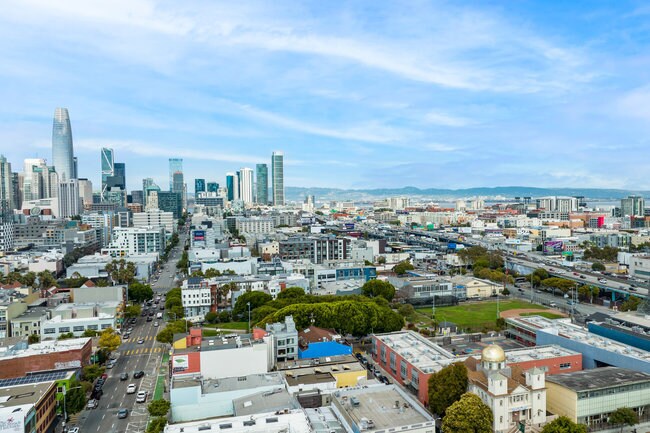 More Photos Of 22 Cleveland St, San Francisco Warehouse For Sale