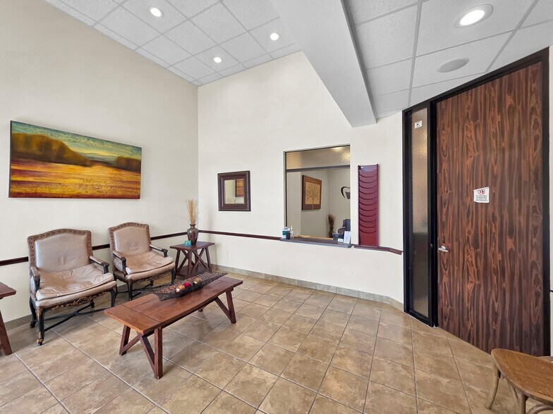 More Photos Of 6429 Fairmont Pky, Pasadena Office For Sale