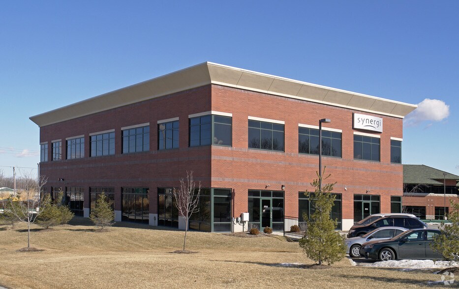 More Photos Of 17000 Baxter Rd, Chesterfield Medical For Lease