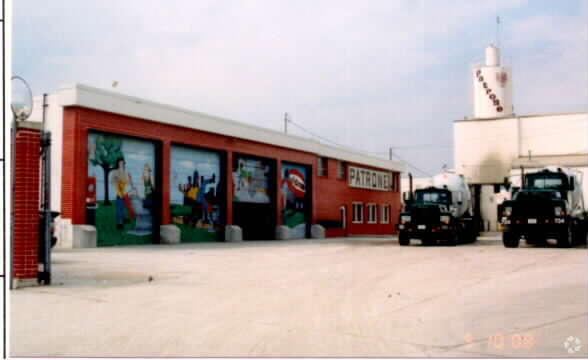 More Photos Of 75 W Lake St, Melrose Park Industrial For Sale