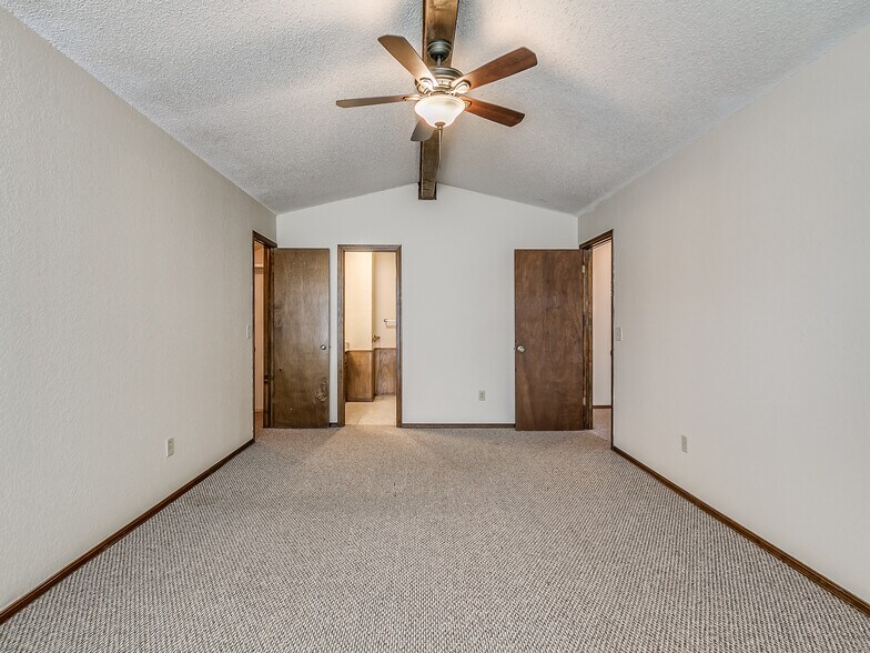More Photos Of , Oklahoma City Specialty For Sale