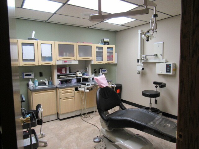More Photos Of 630 S Main St, Monticello Office For Sale