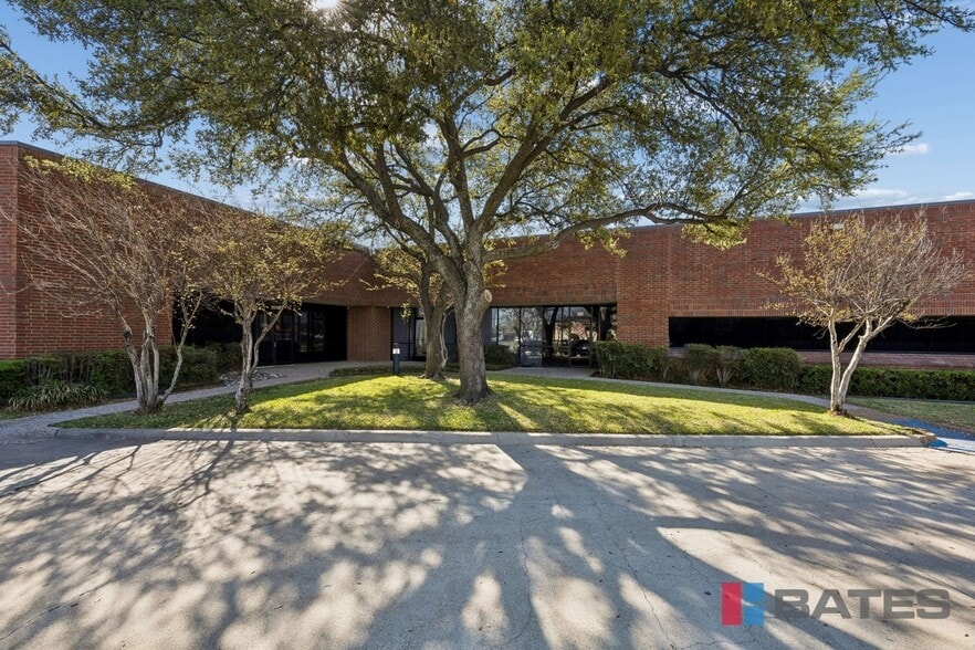 More Photos Of , Dallas Flex For Sale