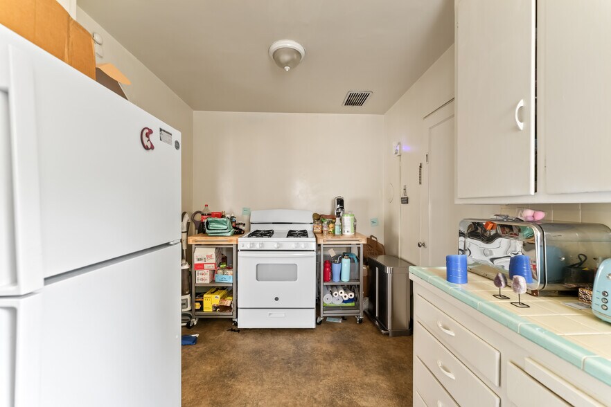 More Photos Of 1841-1843 Cedar St, Berkeley Apartments For Sale