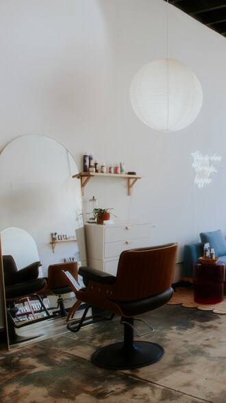 More Photos Of 12-14 8th St, Jacksonville Storefront For Lease