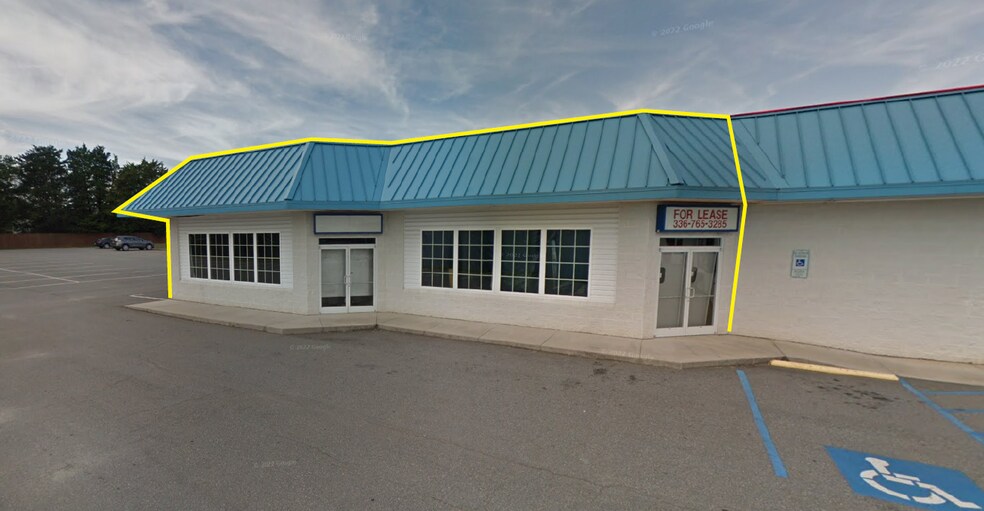 Primary Photo Of 1641 Freeway Dr, Reidsville General Retail For Lease