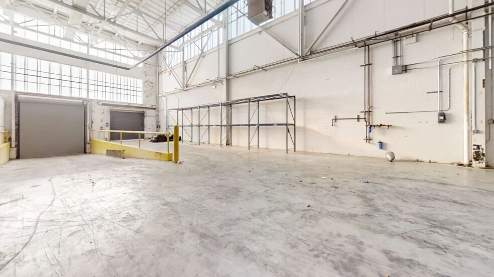 More Photos Of 799 E 73rd St, Cleveland Warehouse For Lease