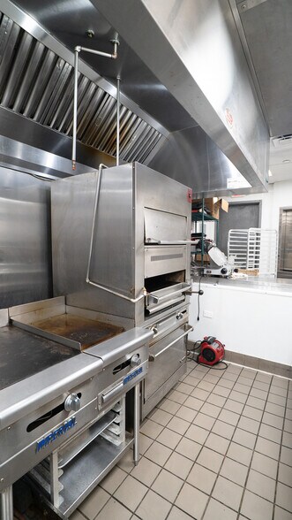 More Photos Of 43-75 NW 23rd St, Miami General Retail For Lease