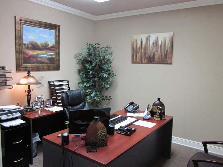 More Photos Of 3975 O'Neal Ln, Baton Rouge Loft Creative Space For Lease