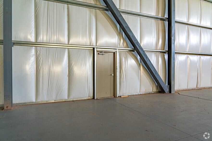 More Photos Of 6000 Enterprise Park Dr, Sanford Distribution For Lease