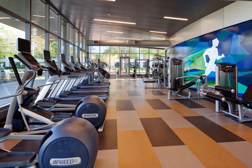 More Photos Of 2000 CentreGreen Way, Cary Unknown For Lease