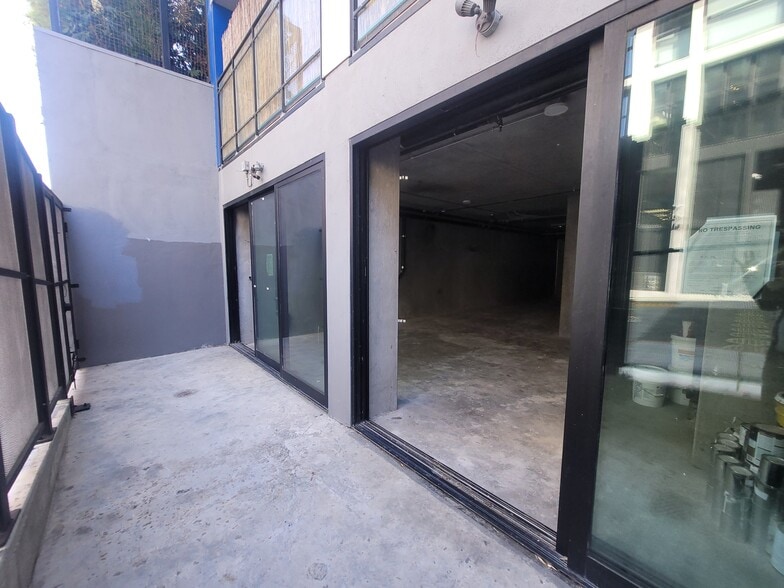 More Photos Of 151 Fern St, San Francisco Apartments For Sale