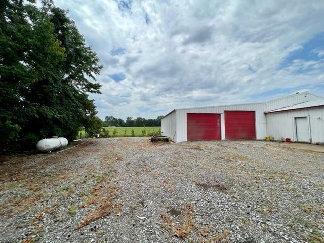 More Photos Of 9450 White Dr, Cord Light Manufacturing For Sale