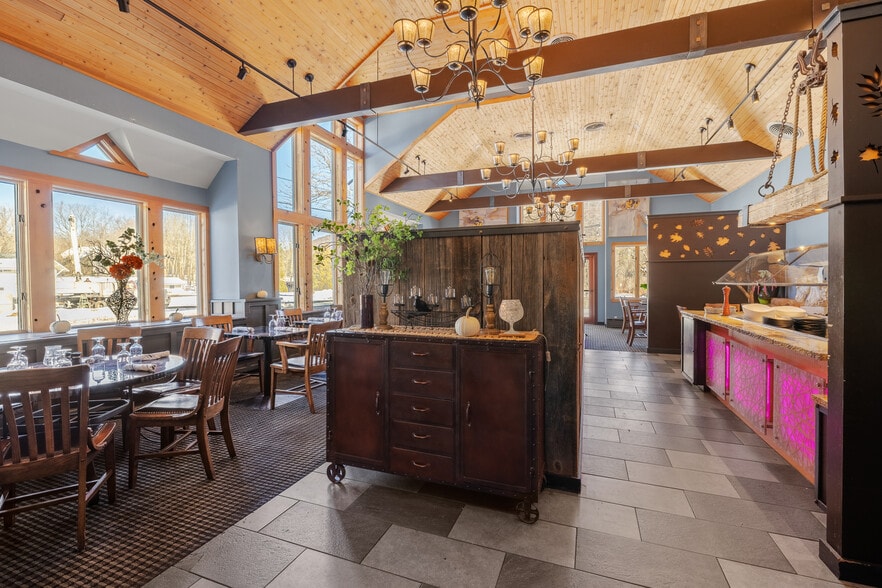 More Photos Of 1844 Depot St, Manchester Center Restaurant For Sale