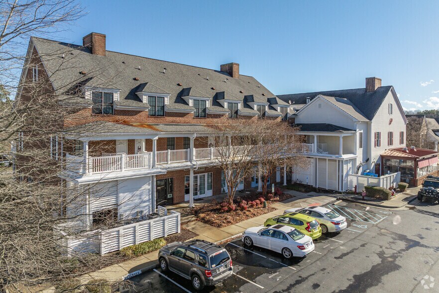 More Photos Of 4345 New Town Ave, Williamsburg Storefront Retail Residential For Lease