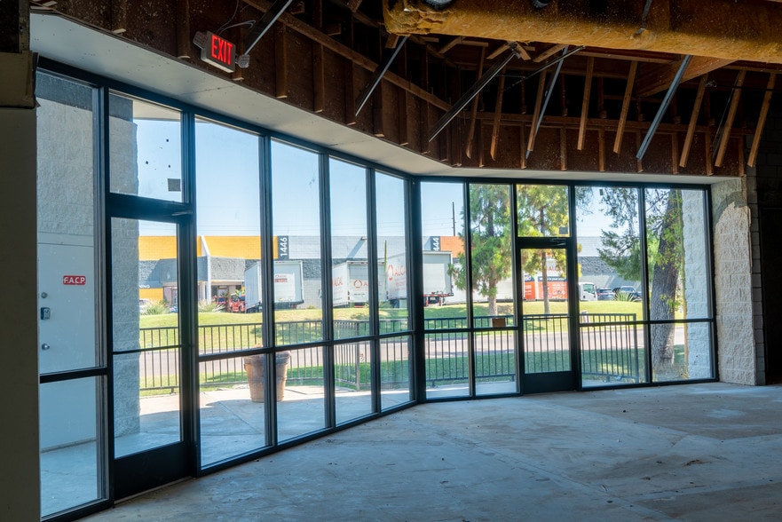 More Photos Of 1445 W 12th Pl, Tempe Light Distribution For Lease