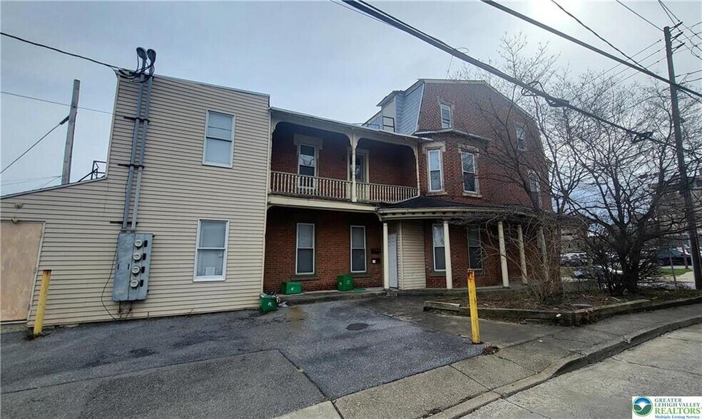 More Photos Of 441 W Linden St, Allentown Office For Sale