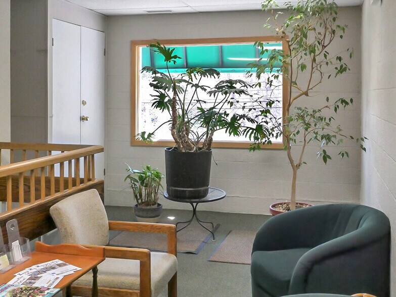 More Photos Of 481 Great Rd, Acton Unknown For Lease