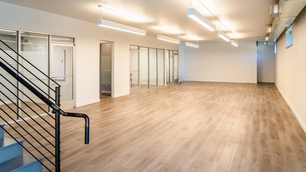 More Photos Of 3000 E Cesar Chavez St, Austin Office For Lease