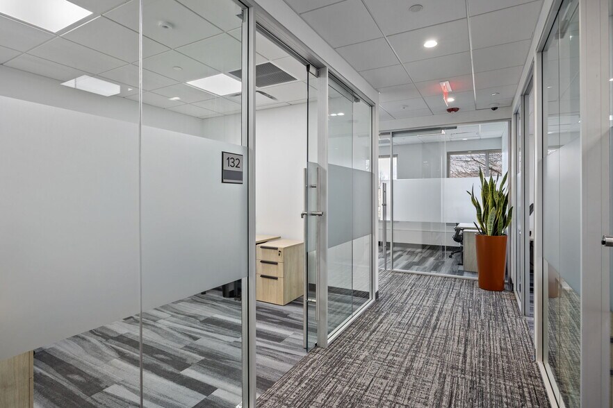 More Photos Of 1000 Northbrook Dr, Trevose Office For Sale