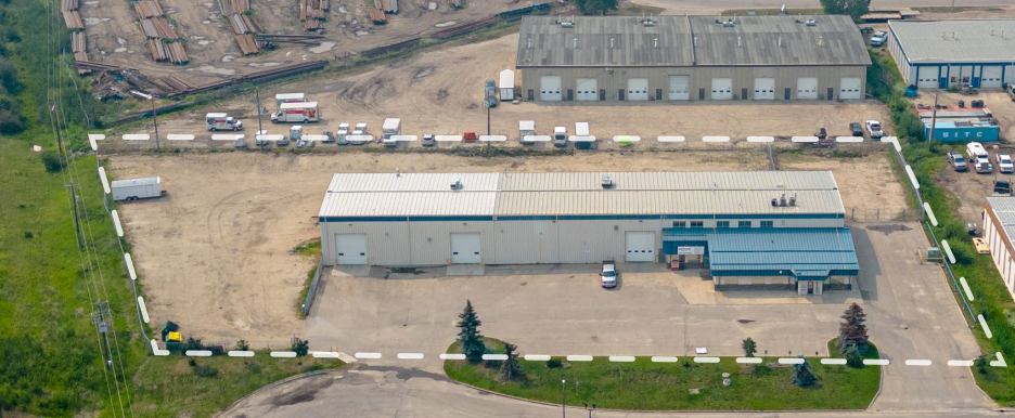 Primary Photo Of 9440 112 St, Grande Prairie Distribution For Sale