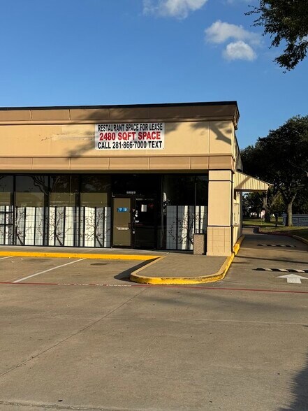 More Photos Of 8604-8686 N Hwy 6, Houston Unknown For Lease