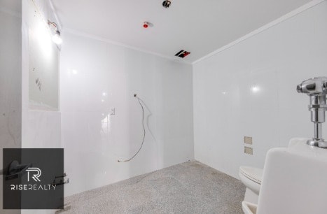 More Photos Of 1539 Covert St, Ridgewood Warehouse For Lease