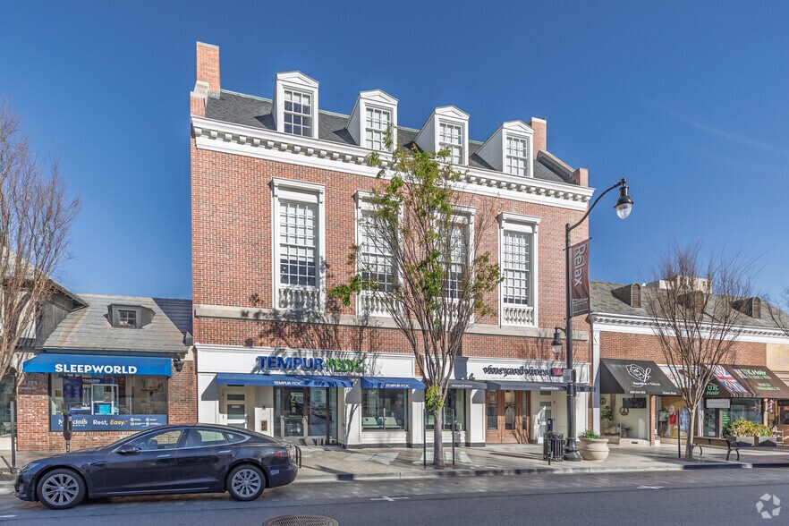 More Photos Of 1420-1422 Burlingame Ave, Burlingame Storefront For Lease