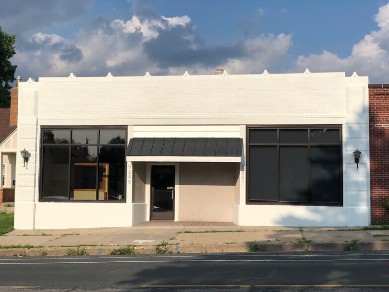 More Photos Of 5249 Chicago Ave, Minneapolis Office For Lease