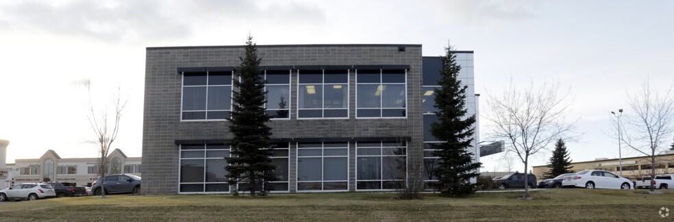 More Photos Of 65 Chippewa Rd, Sherwood Park Office For Sale