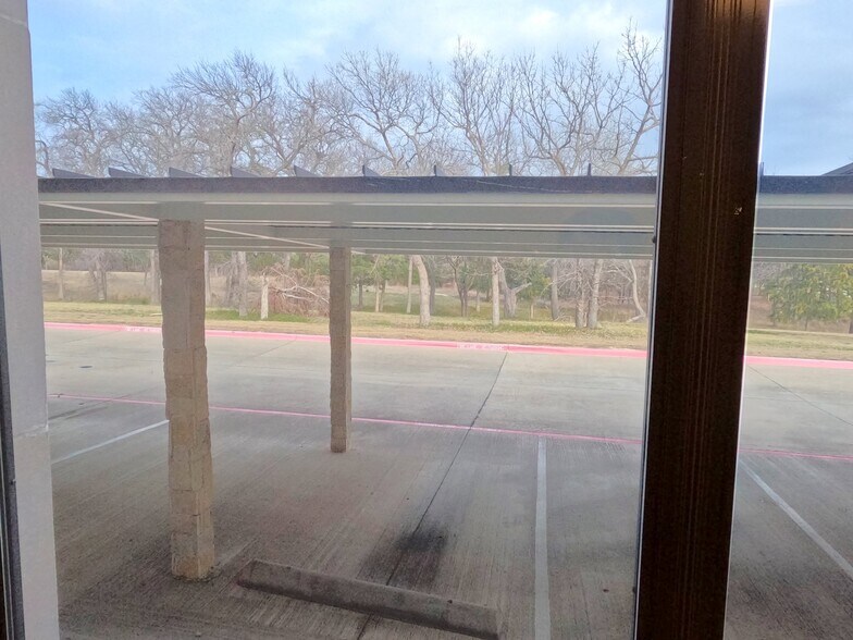 More Photos Of 6570 Naaman Forest Blvd, Garland Medical For Sale