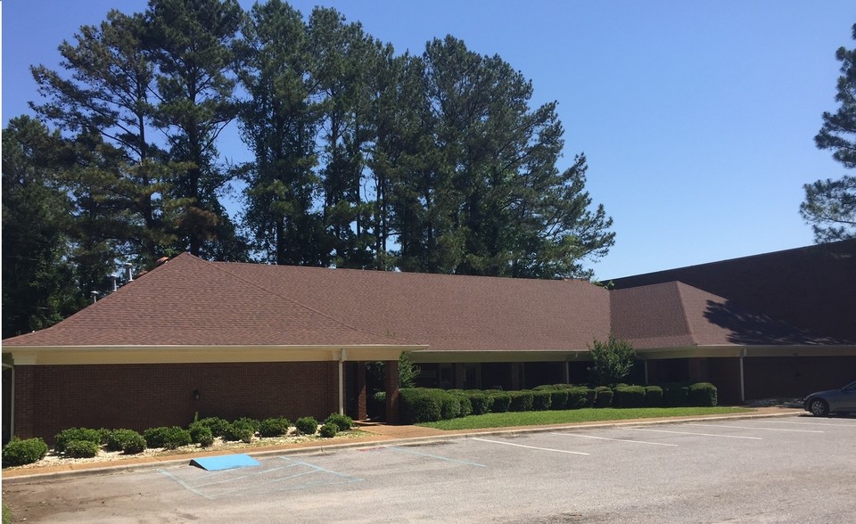 Primary Photo Of 2070 Valleydale Rd, Birmingham Office For Lease